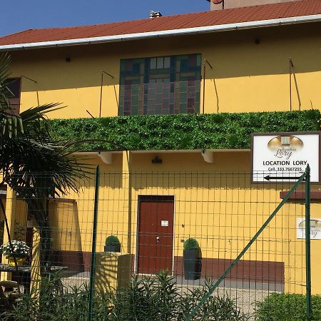 Location Lory Ξενοδοχείο Busto Arsizio Εξωτερικό φωτογραφία