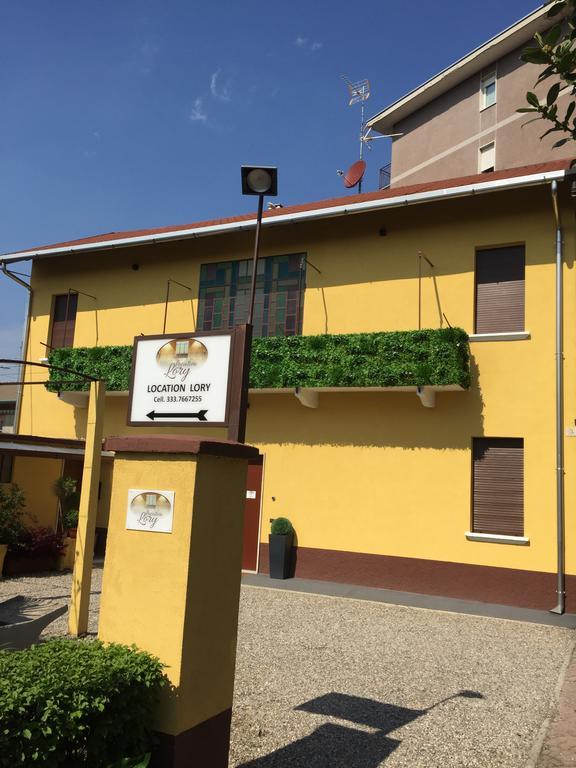 Location Lory Ξενοδοχείο Busto Arsizio Εξωτερικό φωτογραφία