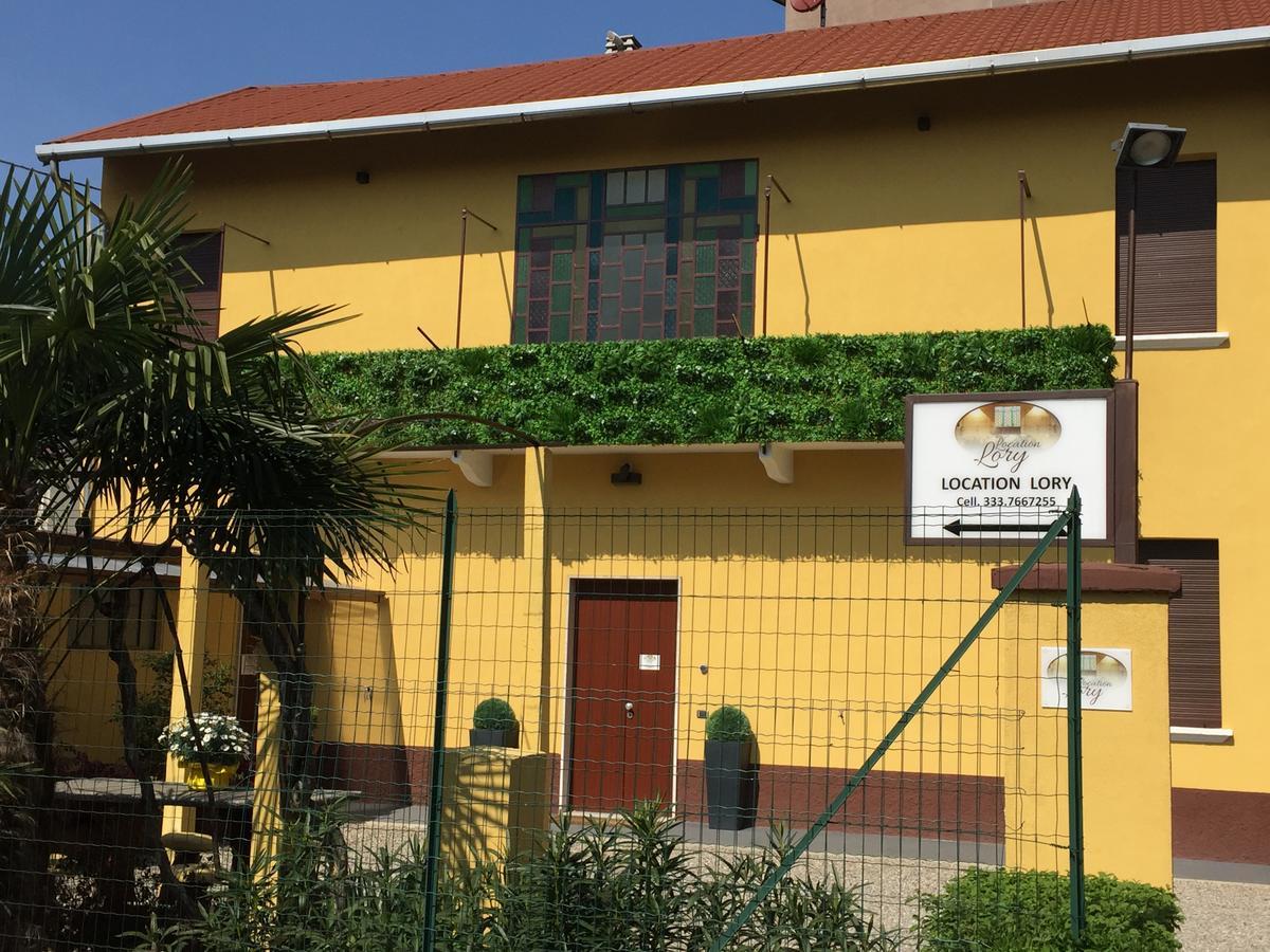 Location Lory Ξενοδοχείο Busto Arsizio Εξωτερικό φωτογραφία